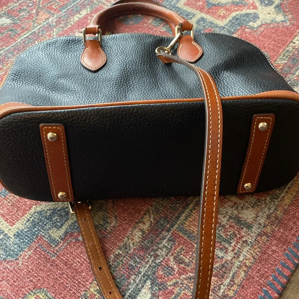 Dooney&Bourke | Hand bag - Picture 3 of 12